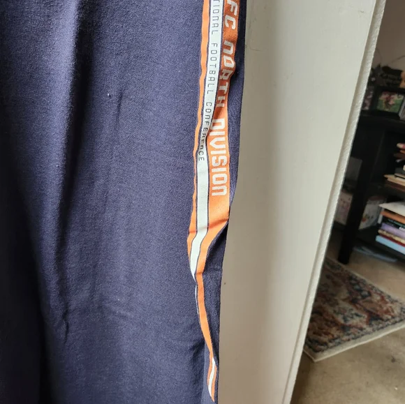 NFL Chicago Bears Reebok Sweatshirt Long Sleeve XL Navy Blue Orange - Picture 3 of 5